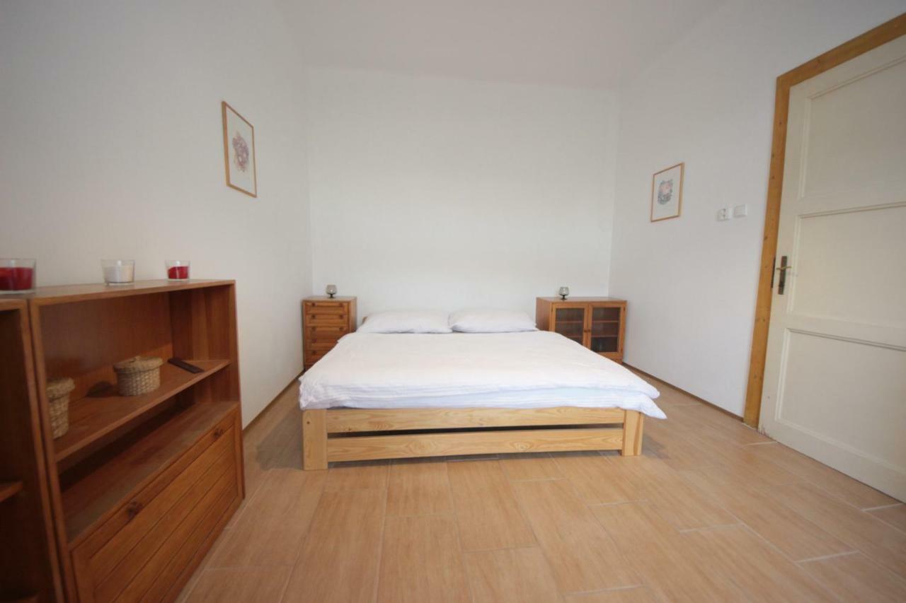 Gallery Apartment Praag Buitenkant foto